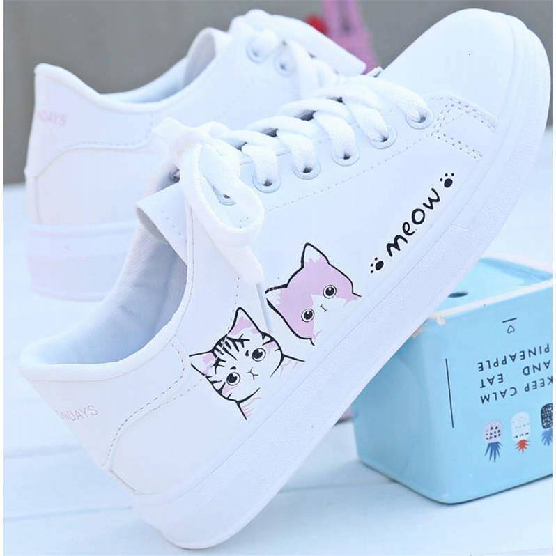 White Sneaker Fashion: Breathable Women's Casual Flats