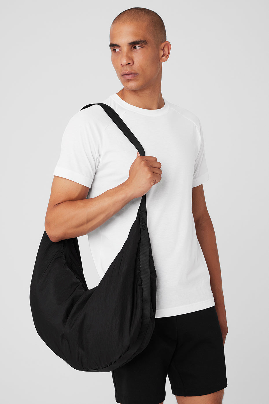 Om The Go Gym Sling Bag - Black – Memorazo